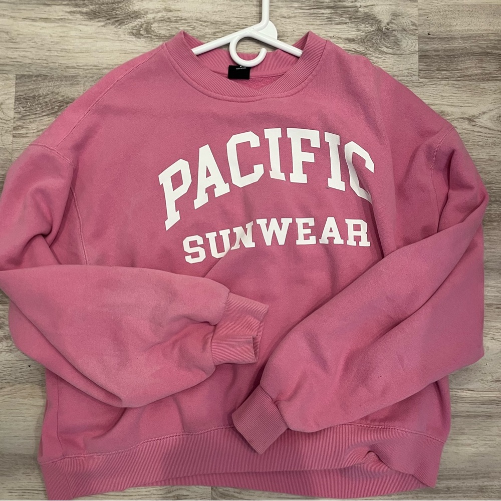 pink pacsun sweatshirt